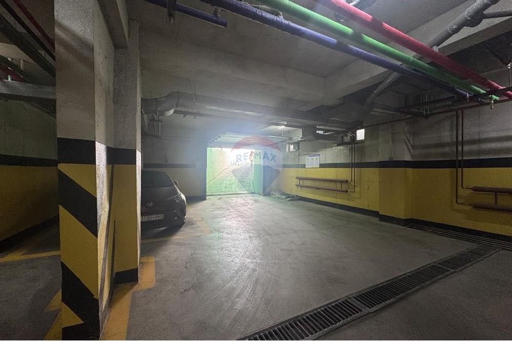 Residential - Parking - Bayanzurkh, Mongolia - MN - 1B67DB72-171A-49EA-B931-0605EE4EA366.jpeg - 119012104-151