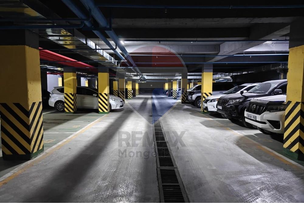 Residential - Parking - Bayanzurkh, Mongolia - MN - 5ec2bd35-061a-48d4-a166-7728ca9b0d83.jpg - 119012250-565