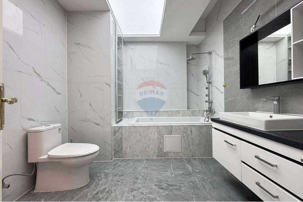 Residential - Condo/Apartment - Khan-Uul, Mongolia - MN - 568592649_4143316992651087_8694154473872563151_n.jpg - 119012219-1191