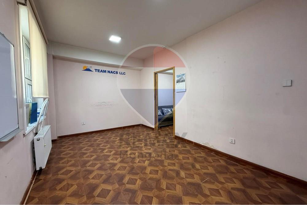 Commercial - Office - Sukhbaatar, Mongolia - MN - c843b311-850c-495f-a5de-018edbc5c70a.jpg - 119012236-262