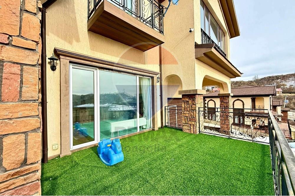 Residential - Two Level House - Sukhbaatar, Mongolia - MN - 033bf3e4-9d8b-44f4-9fdd-2f1ea5ebfaa3.jpg - 119012418-310