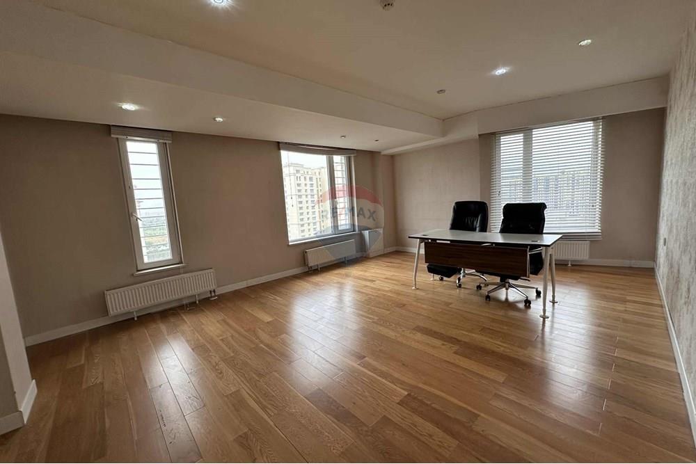 Residential - Duplex - Khan-Uul, Mongolia - MN - 7e70f3a2-12dd-4b2d-8ea5-645bc8357c1d.jpg - 119012403-1