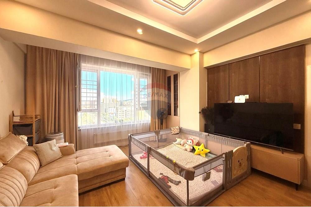 Residential - Condo/Apartment - Khan-Uul, Mongolia - MN - viber_image_2025-08-17_22-25-54-492.jpg - Living Room Kitchen - 119012384-63
