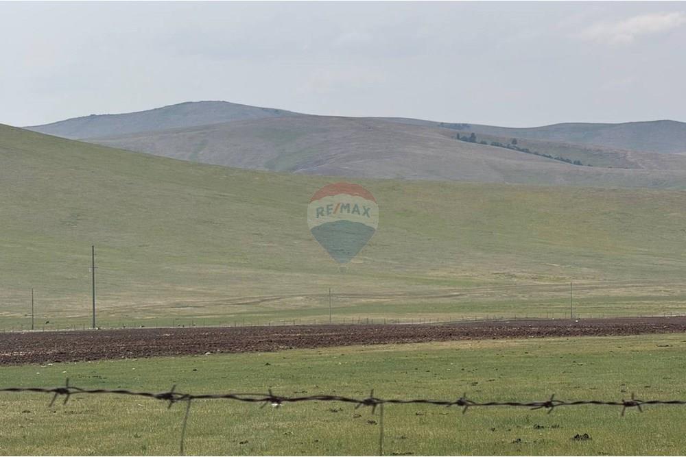 Comercial - Terreno - Баянчандмань, Монгол - MN - photo_2025-06-27 09.39.05.jpeg - 119012377-59