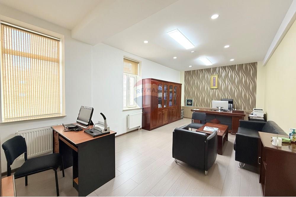 Commercial - Office - Sukhbaatar, Mongolia - MN - IMG_1287.jpg - 119012236-242