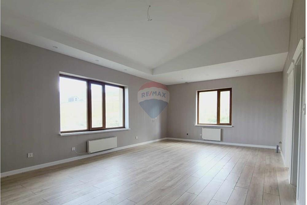 Residential - Townhouse - Khan-Uul, Mongolia - MN - 6c60a724-cbd8-4a71-9f72-cd7d6d6b31c4.jpg - 119012247-95