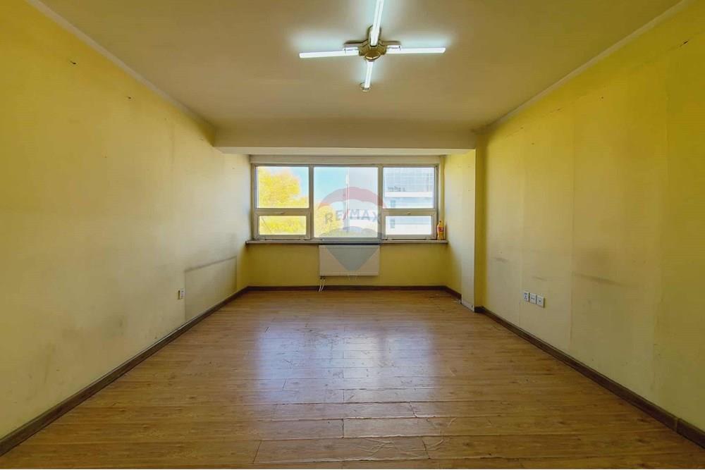 Commercial - Office - Sukhbaatar, Mongolia - MN - 1e5444a4-5f57-4049-9d65-6acf3f1bb9f2.jpg - 119012247-98