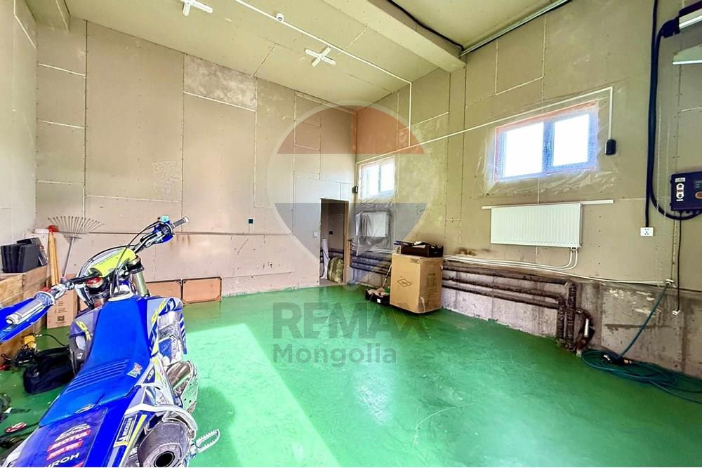 Residential - Two Level House - Sukhbaatar, Mongolia - MN - 3f981ac4-1138-48f4-87d4-0952836e4ecf.jpg - 119012418-310