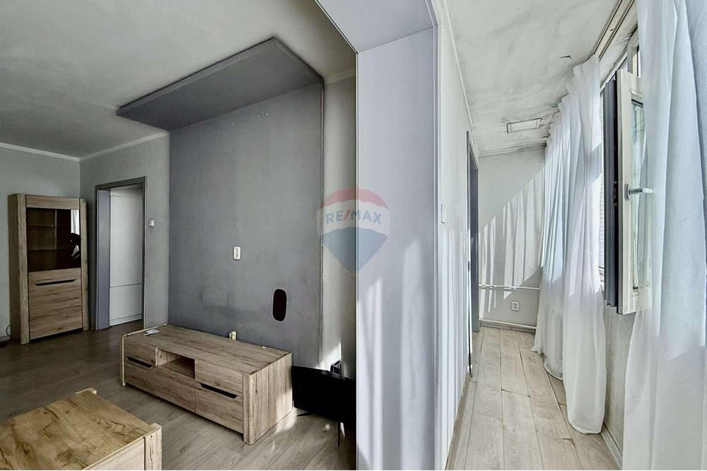 Residential - Condo/Apartment - Bayangol, Mongolia - MN - da6f90b9dcecd55864ddab2b17d9ed25.jpeg - 119012395-409