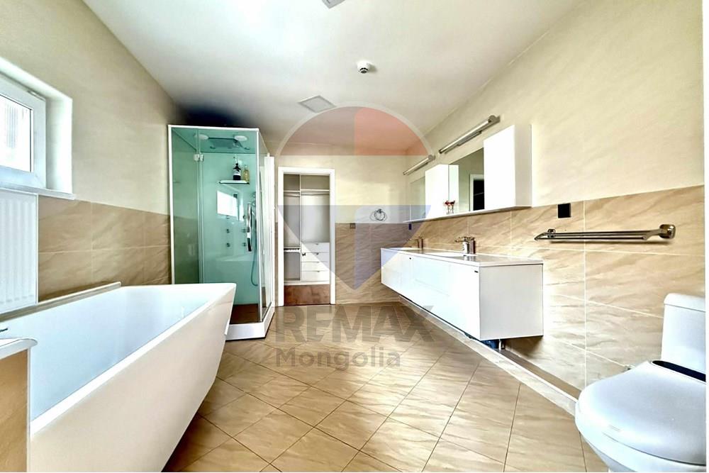 Residential - Two Level House - Sukhbaatar, Mongolia - MN - ffcede95-2a3b-40e1-b9dd-17893f6da400.jpg - 119012418-310