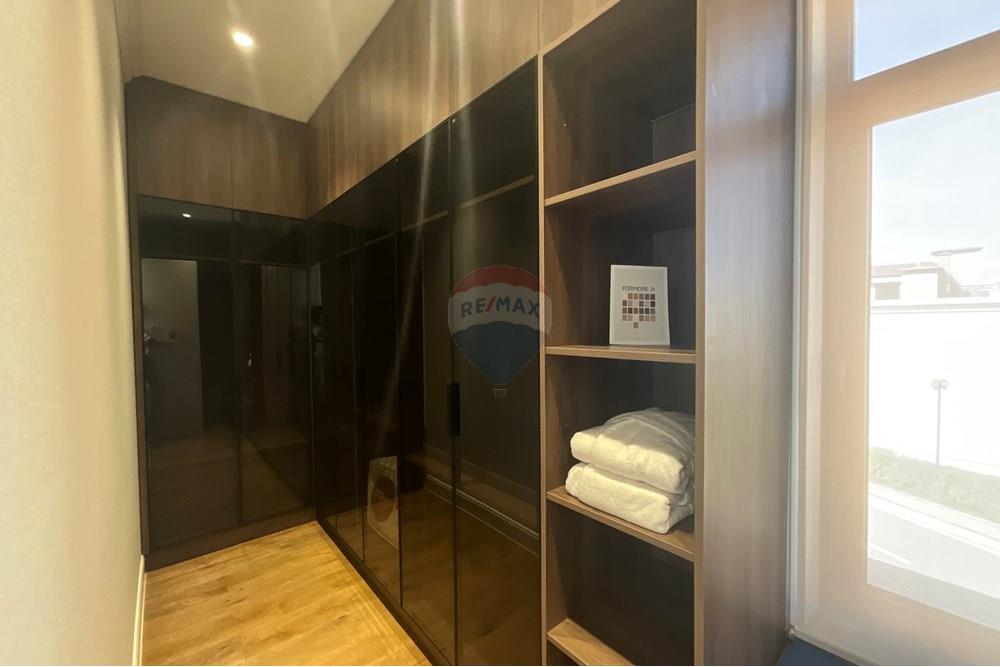 Residential - Two Level House - Khan-Uul, Mongolia - MN - IMG_0134.jpeg - 119012413-163