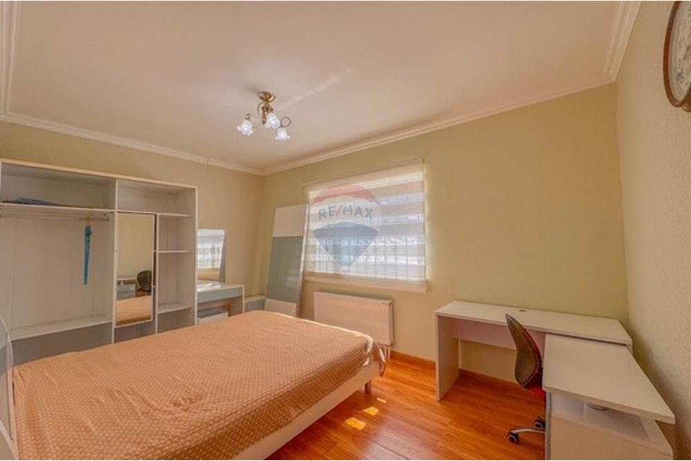 Residential - Bungalow - Chingeltei, Mongolia - MN - image00005 Medium.jpeg - 119012371-282