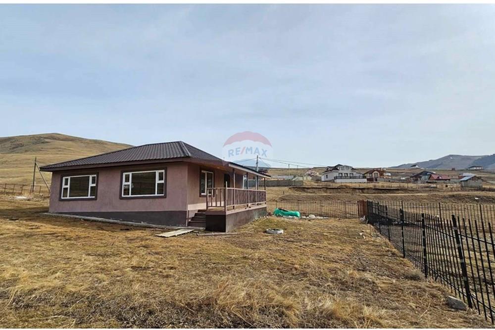 Residential - Bungalow - Songinokhairkhan, Mongolia - MN - 1.jpeg - 119012298-49