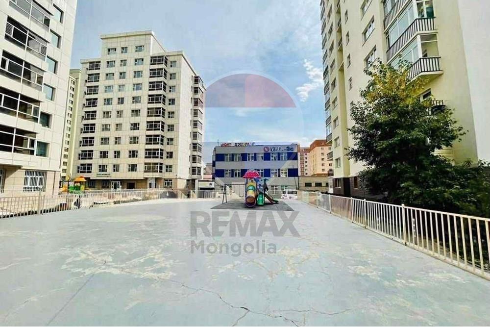 Residential - Parking - Sukhbaatar, Mongolia - MN - 3d158e14-ca1c-446a-aed8-c249846d52a0.jpeg - 119012100-248