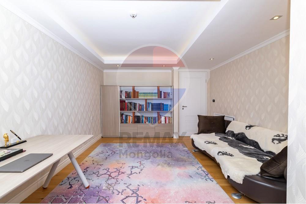 Residential - Duplex - Khan-Uul, Mongolia - MN - 0G0A4319.JPG - 119012206-317