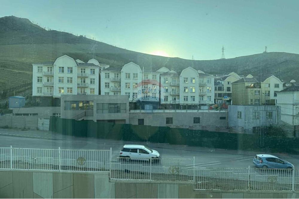 Residential - Parking - Khan-Uul, Mongolia - MN - c36966bb-9451-43e1-ab9a-e867b98d5d87.jpg - 119012121-707