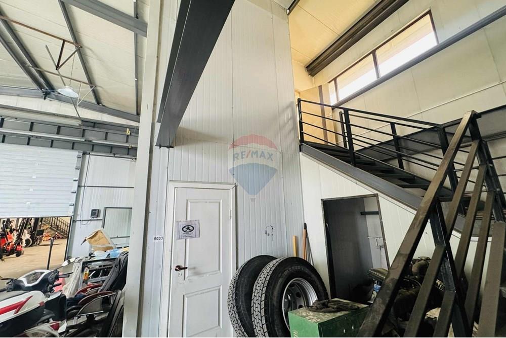 Commercial - Factory - Bayangol, Mongolia - MN - 7.jpg - 119012089-870