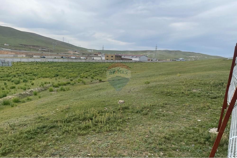 Commercial - Land - Songinokhairkhan, Mongolia - MN - IMG_0195.JPG - 119012189-465