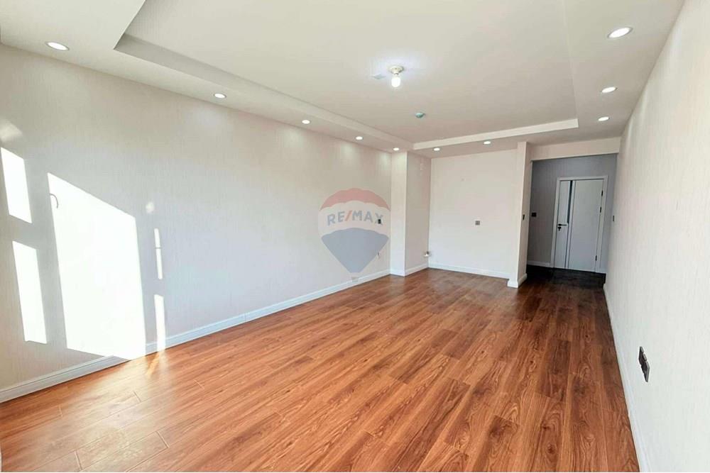 Residential - Whole apartment building - Khan-Uul, Mongolia - MN - 546099482_1556606179043304_2608824756390926148_n.jpg - 119012418-318