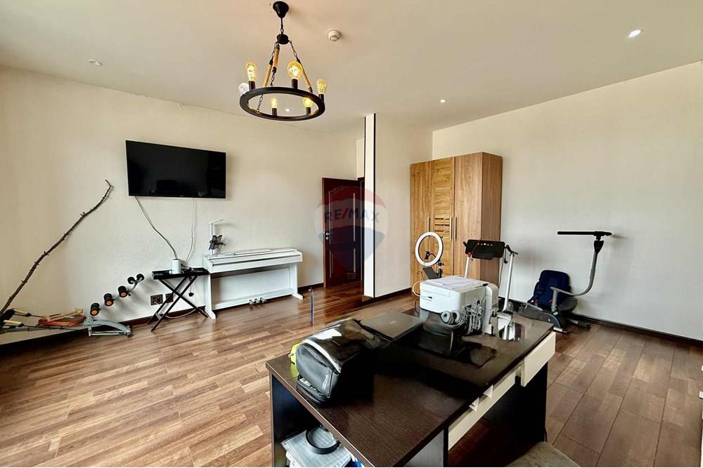 Residential - Townhouse - Khan-Uul, Mongolia - MN - e7d665a1-24e8-49b7-9168-ed814da8b4fe.jpeg - 119012083-411