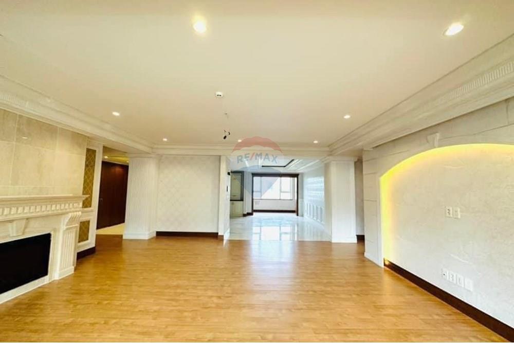 Residential - Condo/Apartment - Khan-Uul, Mongolia - MN - IMG_1582.JPG - 119012421-87