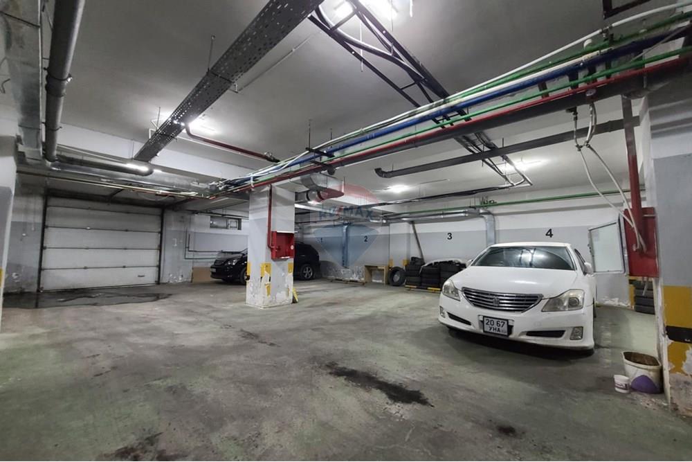 Residential - Garage - Khan-Uul, Mongolia - MN - d1443e51-a0de-40f9-a01c-d2d3ee4f9fc1.jpg - 119012247-85