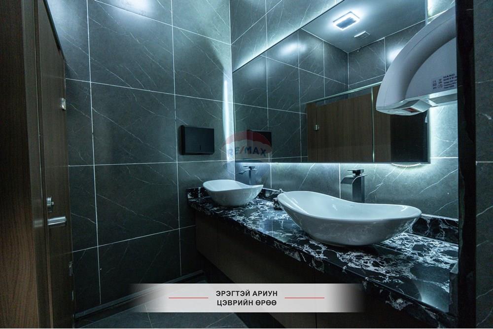 Commercial - Commercial/Retail - Chingeltei, Mongolia - MN - DSC04926 copy 2.jpg - 119012414-11