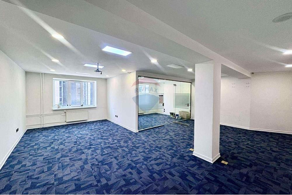 Comercial - Oficina - Сүхбаатар, Монгол - MN - 2447db96-2f30-4459-bb20-9c52326bc750.jpg - 119012232-175