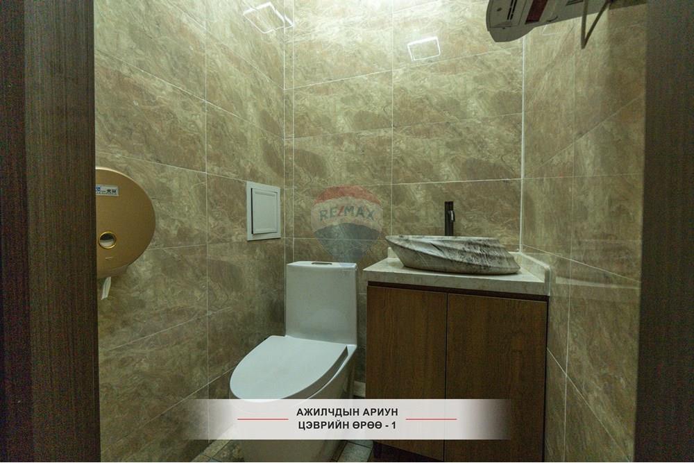 Commercial - Commercial/Retail - Chingeltei, Mongolia - MN - DSC04885 copy 2.jpg - 119012414-11