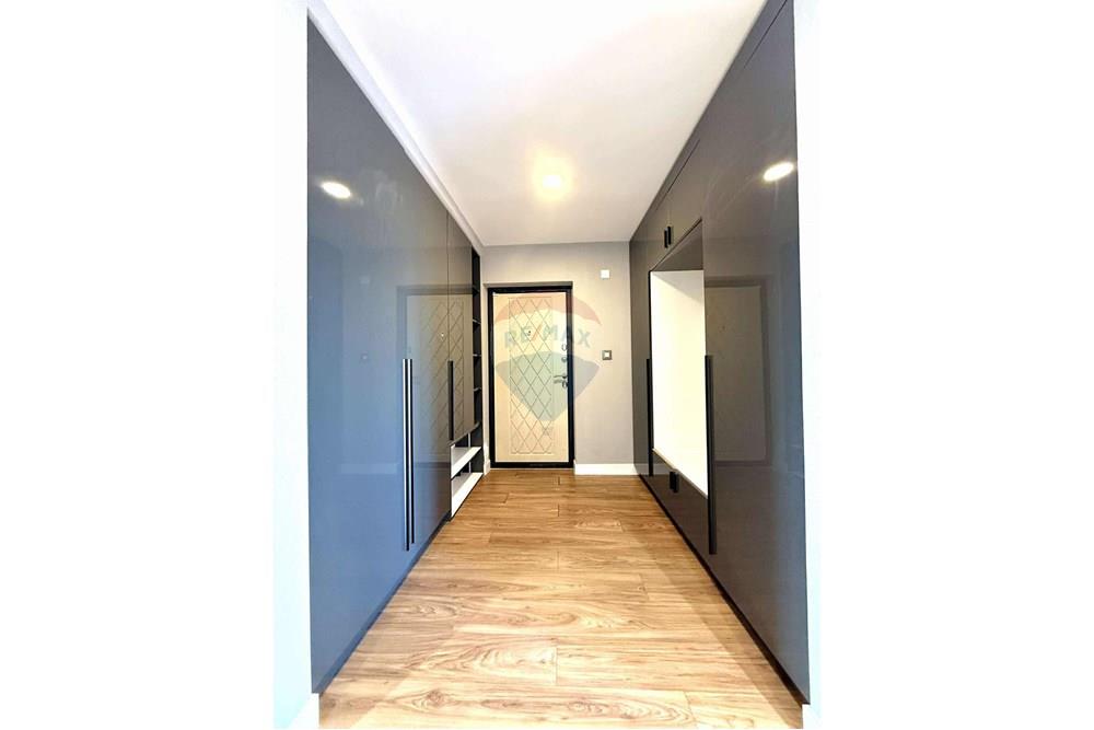 住宅 - 公寓/单元房 - Хан-Уул, Монгол - MN - 533390680_1069438765342049_7830793313797360187_n.jpg - 119012202-170