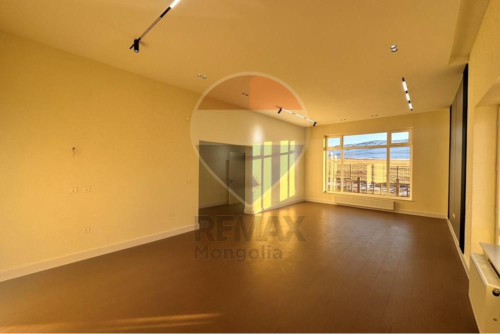 Residential - Penthouse - Khan-Uul, Mongolia - MN - IMG_2347.jpeg - 119012399-18