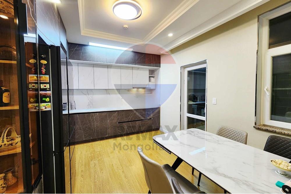 Residential - Condo/Apartment - Khan-Uul, Mongolia - MN - fd7fd6c0-71e8-47df-881a-b5cec65ae18c.jpeg - 119012369-212