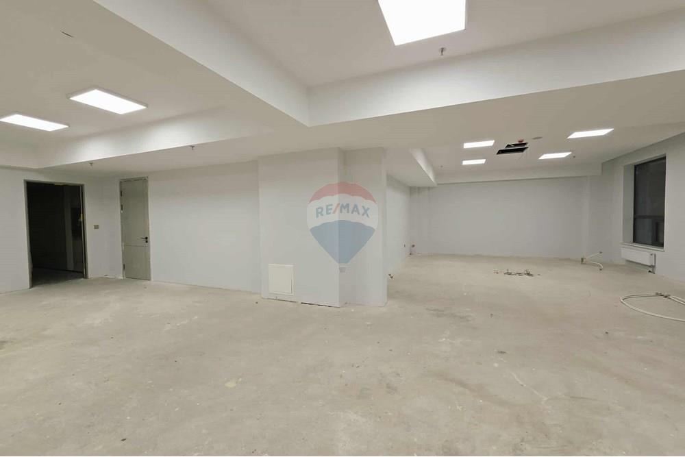 Commercial - Health Clinic - Khan-Uul, Mongolia - MN - 9.jpg - 119012395-404