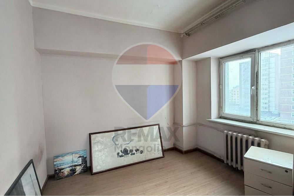 Residential - Parking - Bayanzurkh, Mongolia - MN - 29280303-be09-42cb-9092-fe9c4071bc33.jpg - 119012391-33