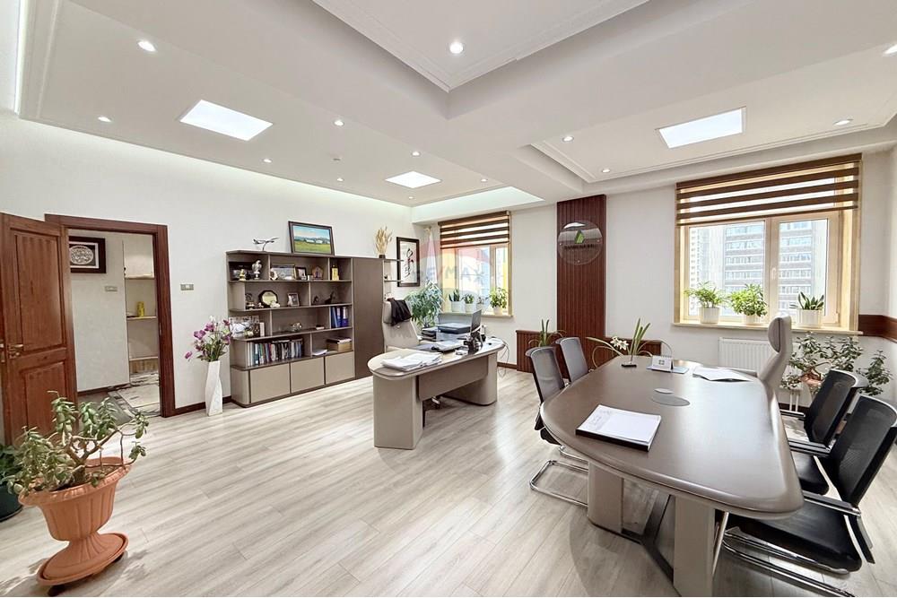 Commercial - Office - Sukhbaatar, Mongolia - MN - IMG_1279.jpg - 119012236-242