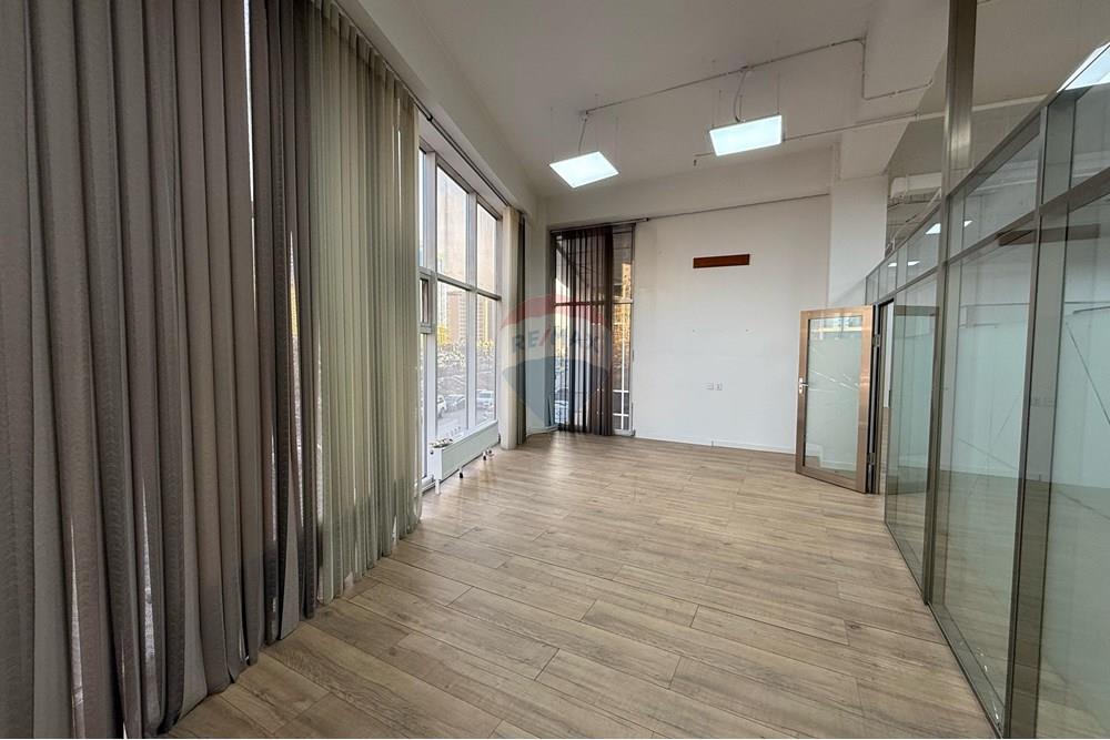 Commercial - Office - Khan-Uul, Mongolia - MN - att.4gEpJl45N5L6iN6R-fweGpI7JUz34BdvZx182t18bdI.JPG - 119012103-679