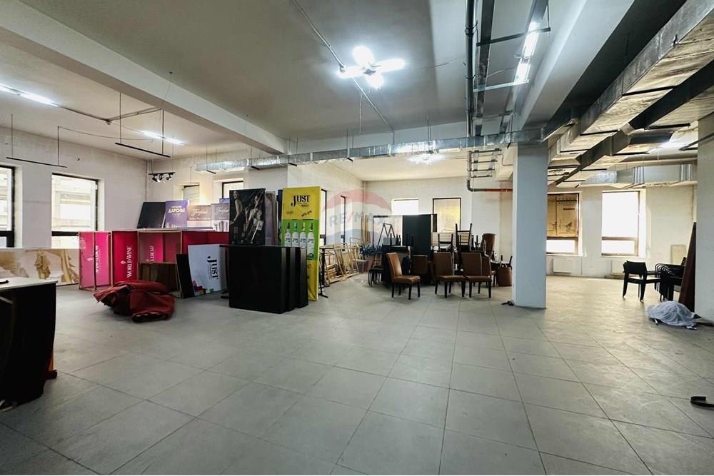 Commercial - Business - Bayangol, Mongolia - MN - 0370d513-5295-412f-885a-59fd98915bba.jpeg - 119030130-15