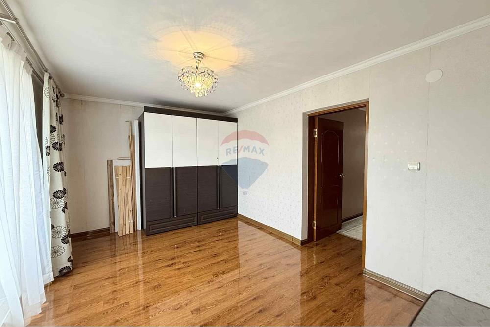 Wohnung - Haus mit zwei Ebenen - Баянзүрх, Монгол - MN - f95a205c-2134-4f3b-8649-57b2c241e502.jpg - 119030105-93