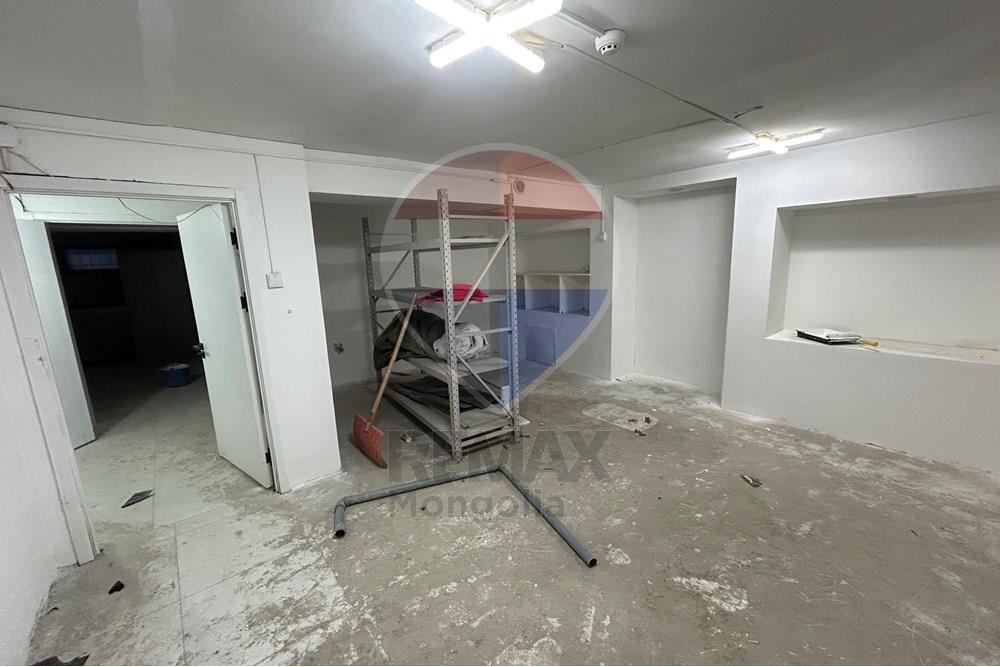 Commercial - Factory - Sukhbaatar, Mongolia - MN - IMG_9078 2.JPG - 119012371-363