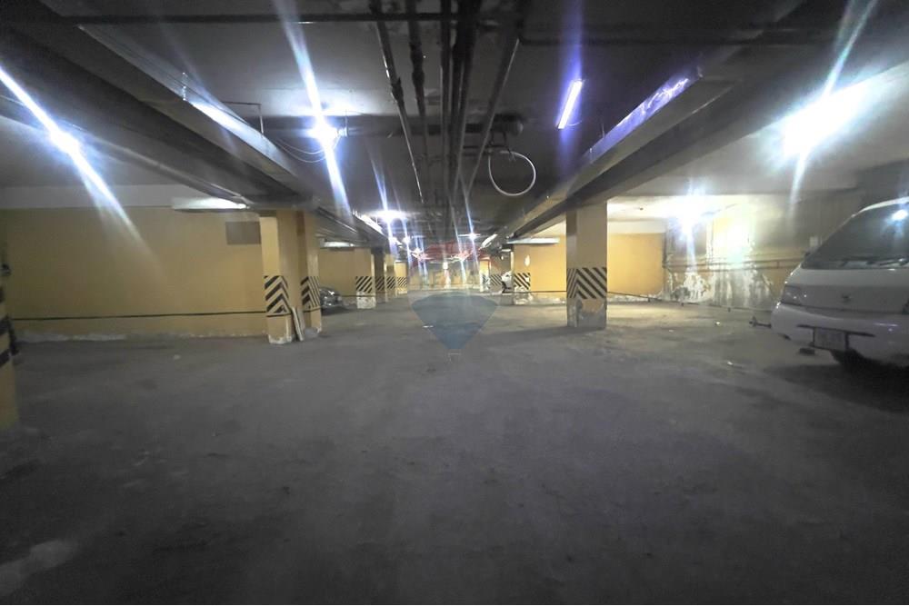 Residencial - Estacionamiento - Баянгол, Монгол - MN - dffd5f31-57ae-4d70-bc98-7af86c2dd4e8.jpg - 119012368-27