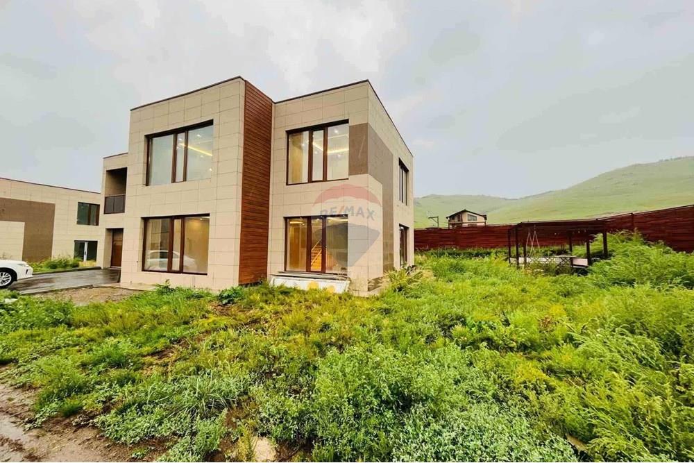 Residential - Two Level House - Khan-Uul, Mongolia - MN - 3.jpg - 119012298-83