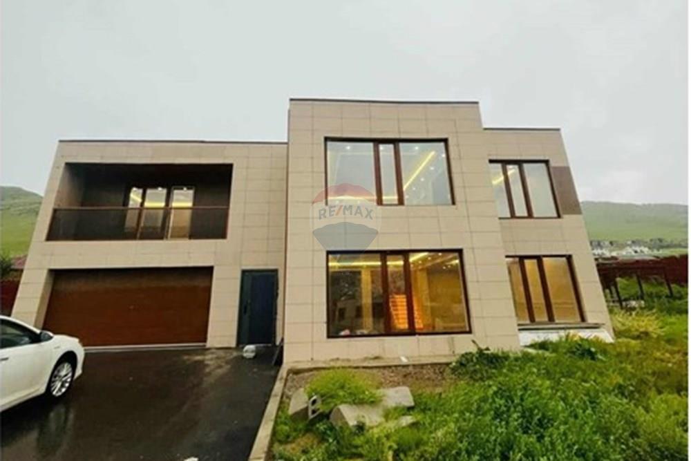 Residential - Two Level House - Khan-Uul, Mongolia - MN - 1.jpg - 119012298-83