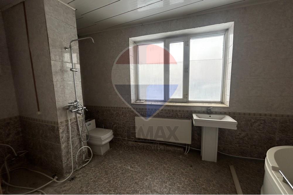 Commercial - Industrial - Songinokhairkhan, Mongolia - MN - IMG_9354.JPG - 119012371-365