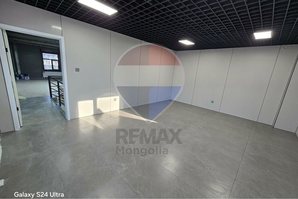 Commercial - Industrial - Sukhbaatar, Mongolia - MN - 616030025_890851776722259_71198898782856570_n.jpg - 119012043-680
