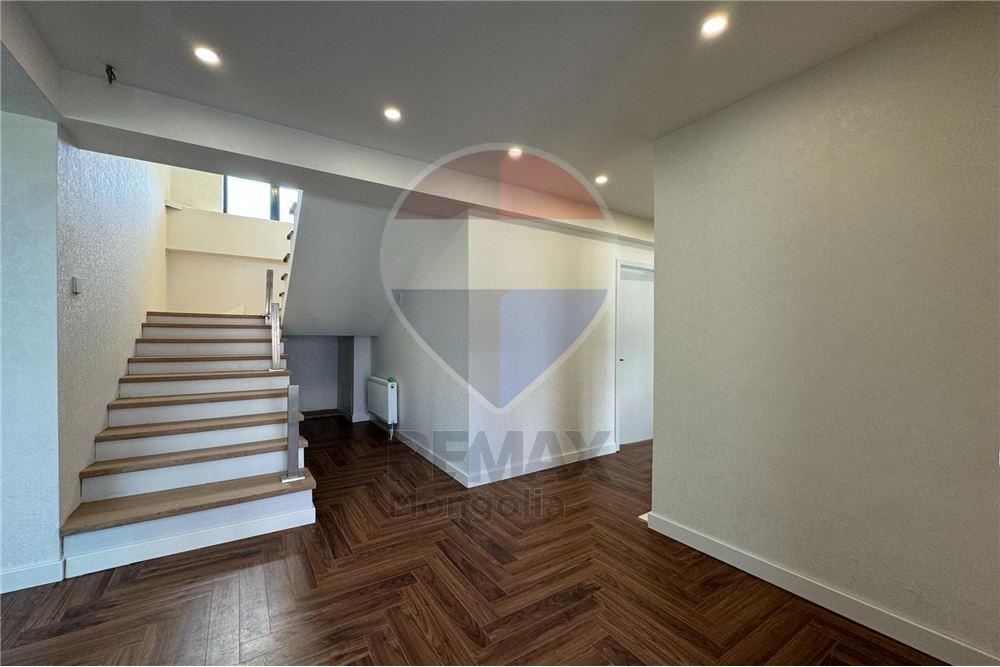 Residential - Two Level House - Khan-Uul, Mongolia - MN - 8 - 119012182-362