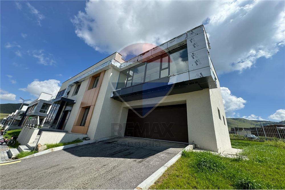 Residential - Two Level House - Khan-Uul, Mongolia - MN - 5 - 119012182-362