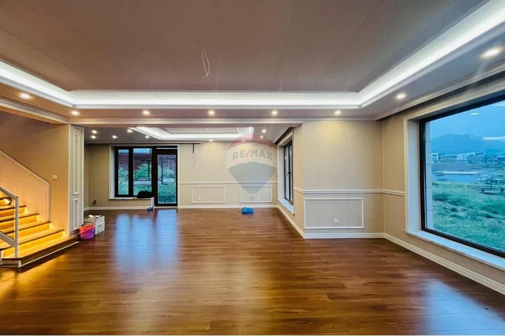 Residential - Two Level House - Khan-Uul, Mongolia - MN - 4.jpg - 119012298-83