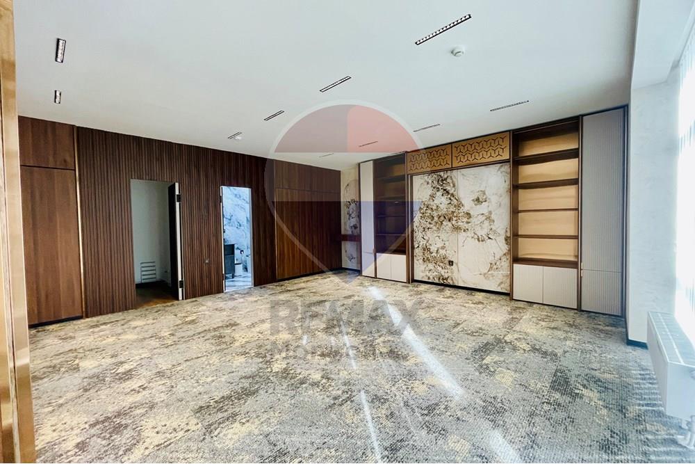 Commercial - Office - Sukhbaatar, Mongolia - MN - IMG_1042 2.jpg - 119012189-470