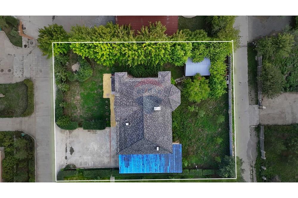 Résidentiel - Maison sur deux niveaux - Дархан, Монгол - MN - 8d033e5a0ff86bdfc6038707663a1351.JPEG - 119012241-208