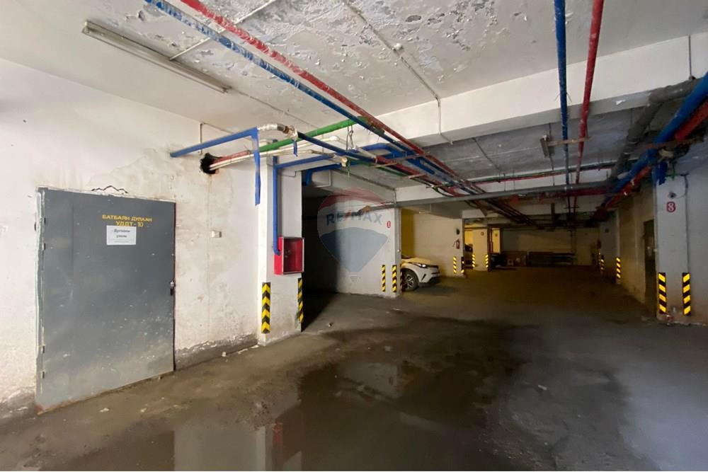 Residential - Parking - Khan-Uul, Mongolia - MN - 373367407_1040174727428377_6145002662494889219_n.jpg - 119012233-105